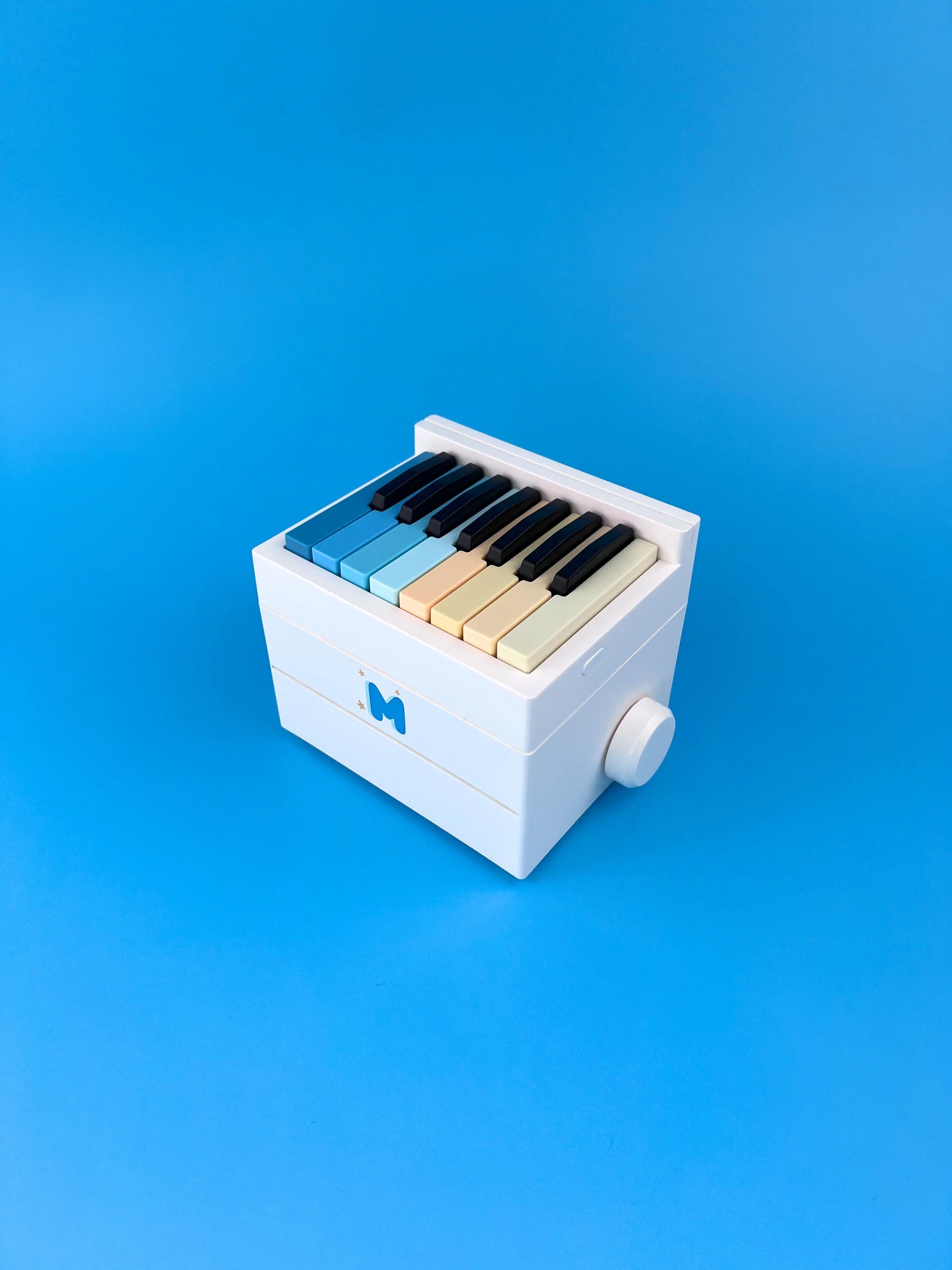 Musicute Piano Calendar