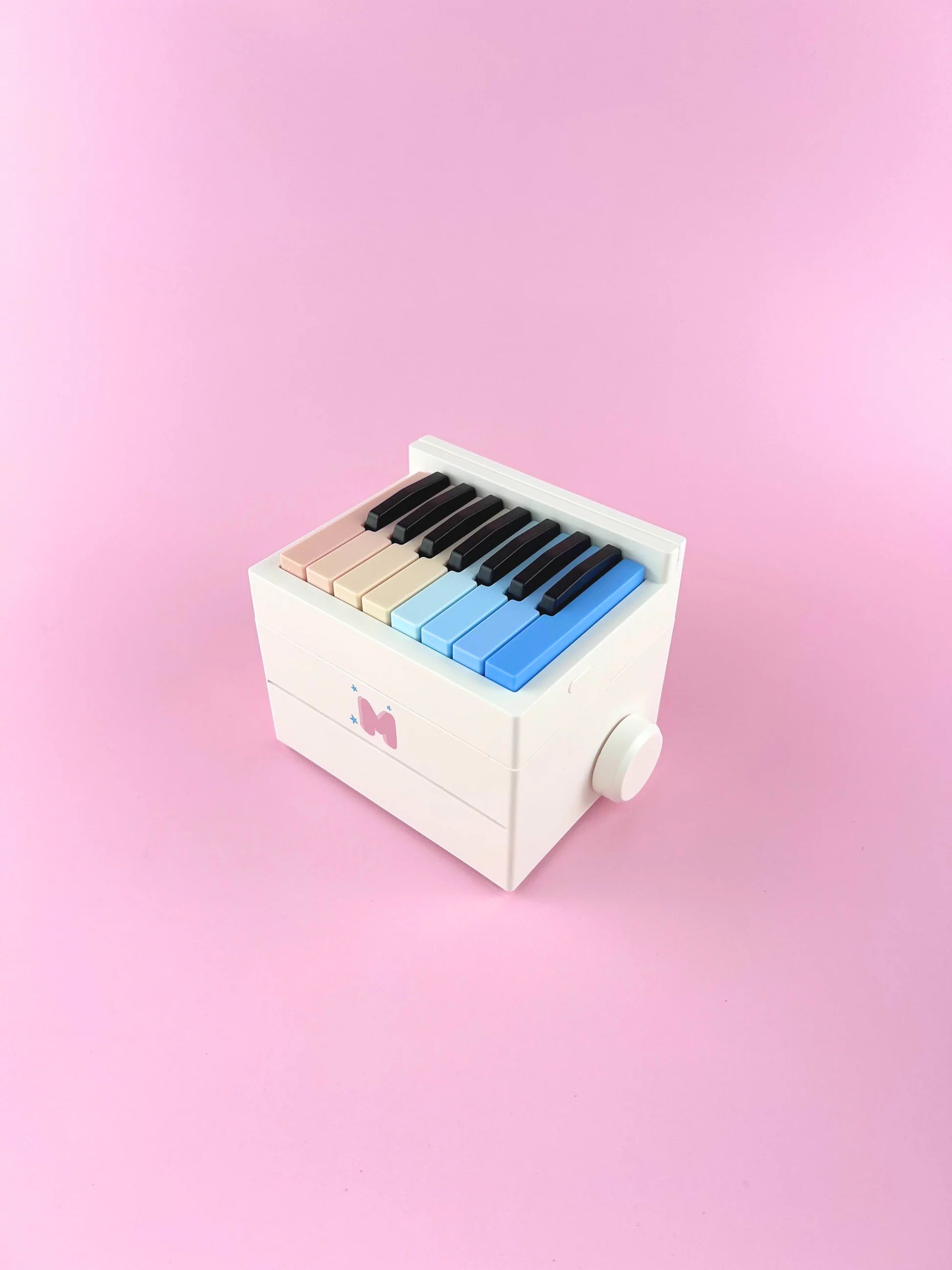 Musicute Piano Calendar